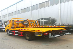 炎陵附近拖车救援搭电